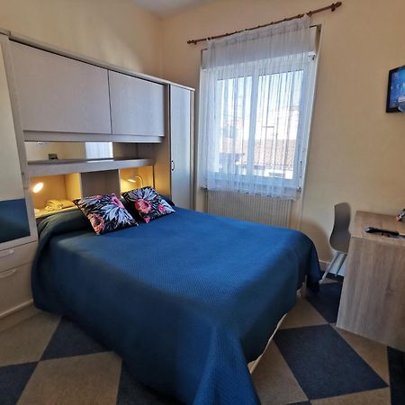 Hotel Le Pasteur Руаян Екстер'єр фото