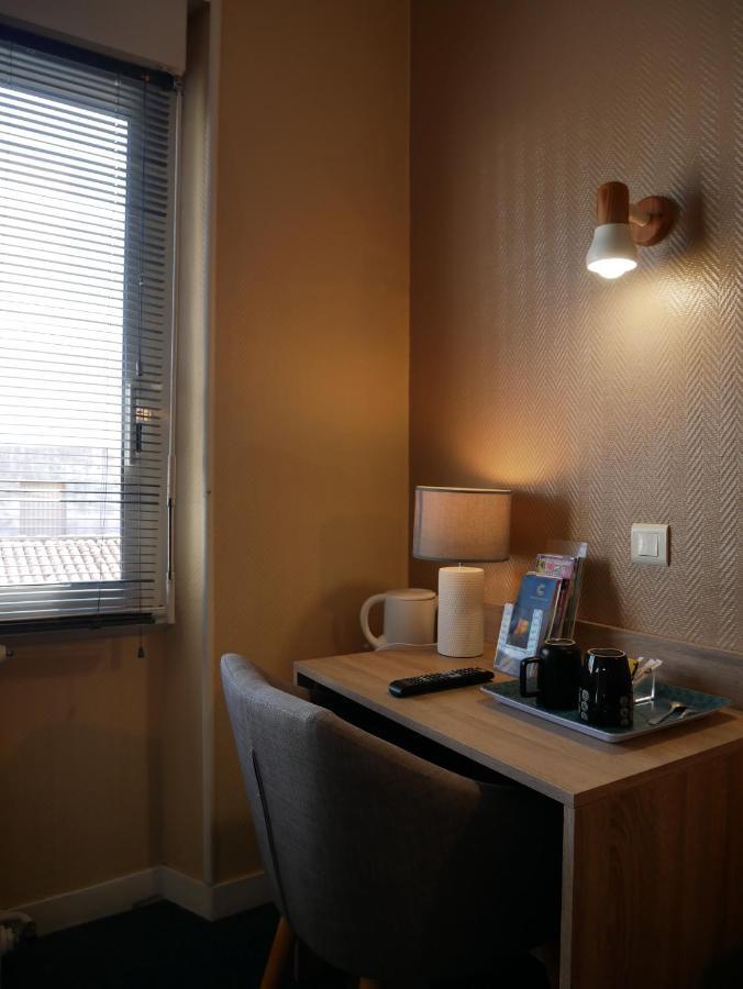 Hotel Le Pasteur Руаян Екстер'єр фото